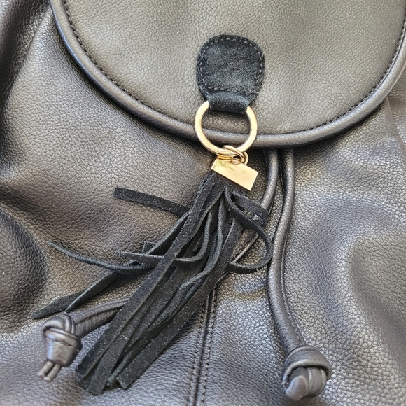 FOREVER 21 Black Faux Leather Backpack - Picture 3 of 5
